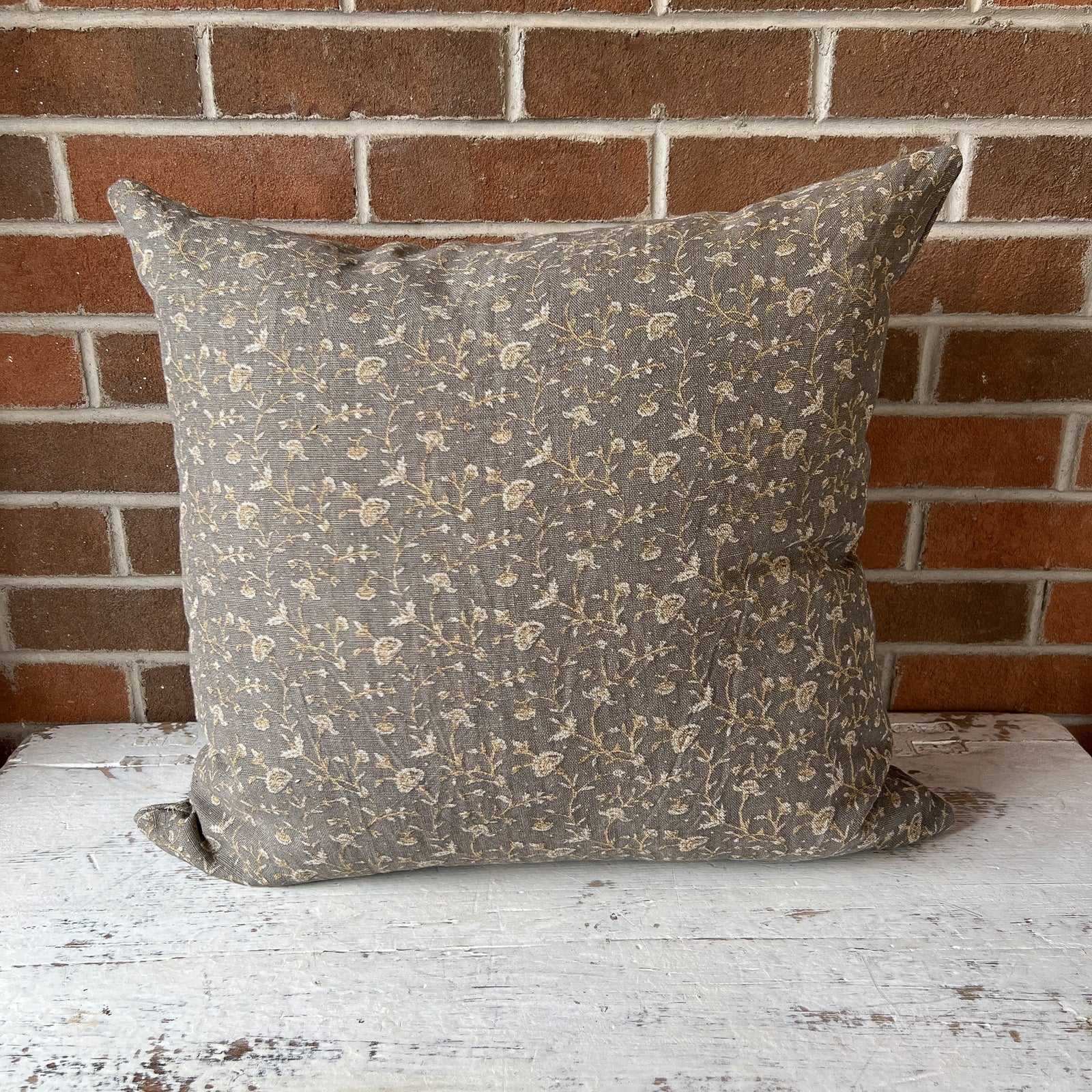 22" x 22" Pillow