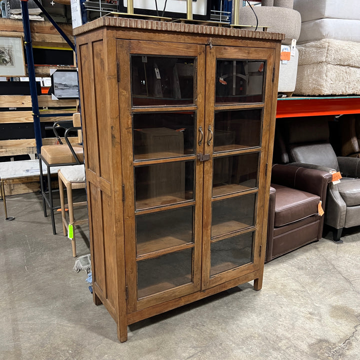 Charlie Cabinet