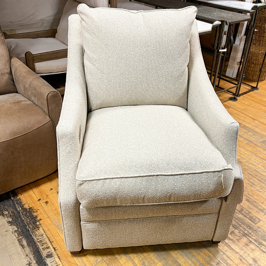 Kara Recliner