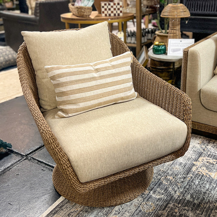 Koe Outdoor Chair
