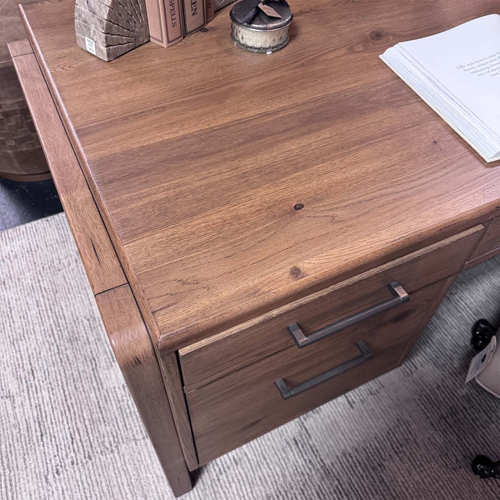 Korbin Desk