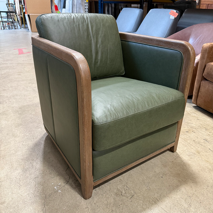 Leo Chair