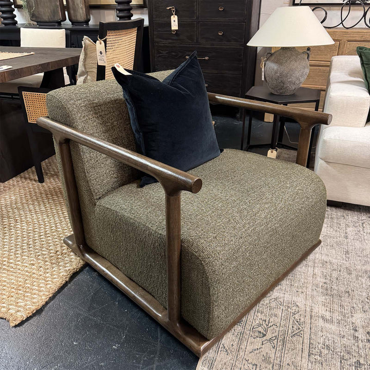Luci Swivel Chair