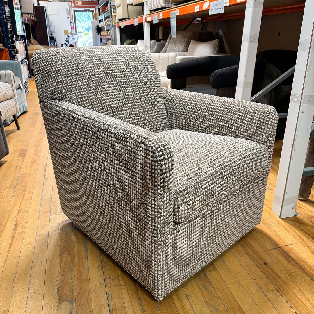Madelaine Swivel Chair