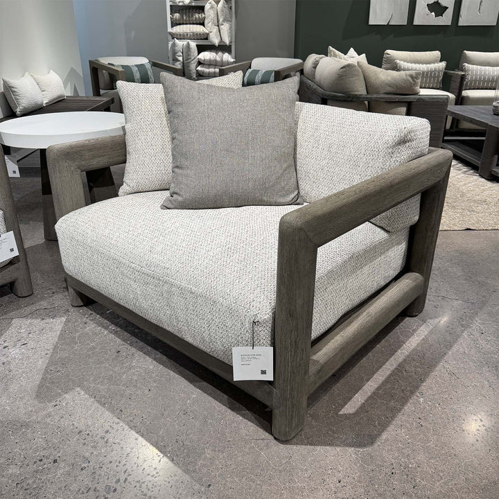 Moran Outdoor Chair 1/2