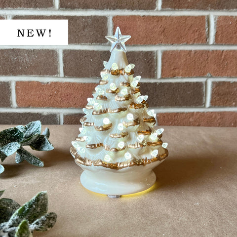 White/Gold Lighted Tree