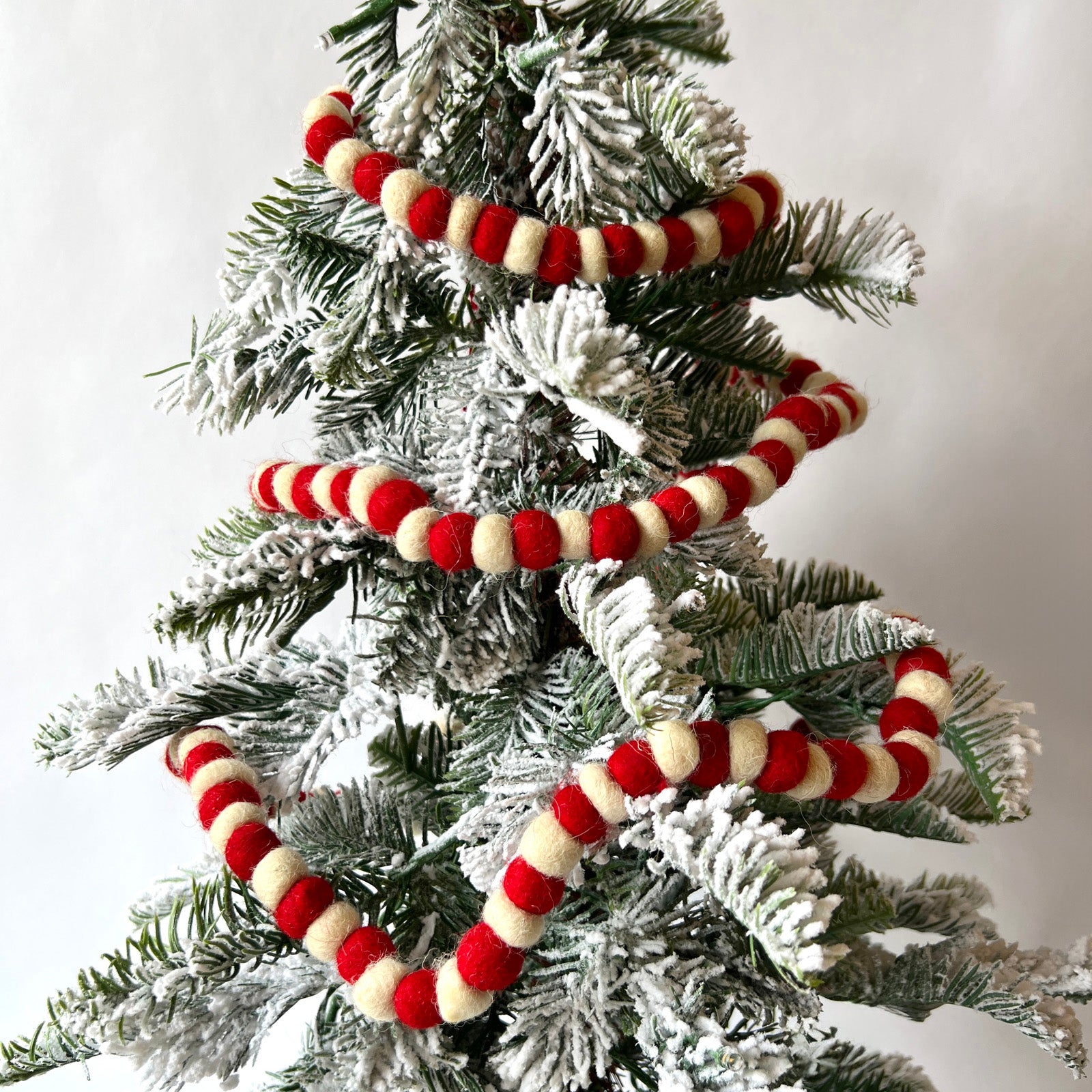 Red/White Wool Felt Garland