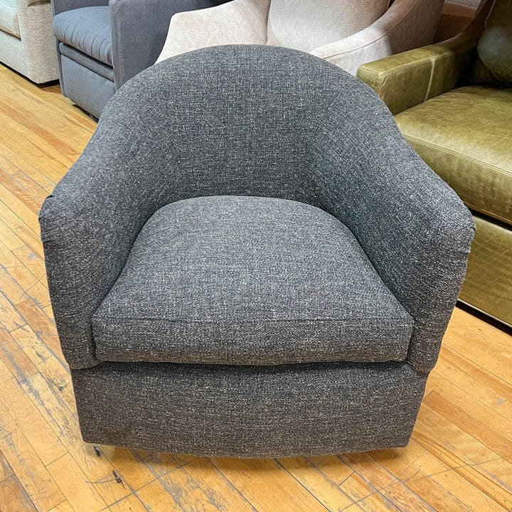 Rue Swivel Chair