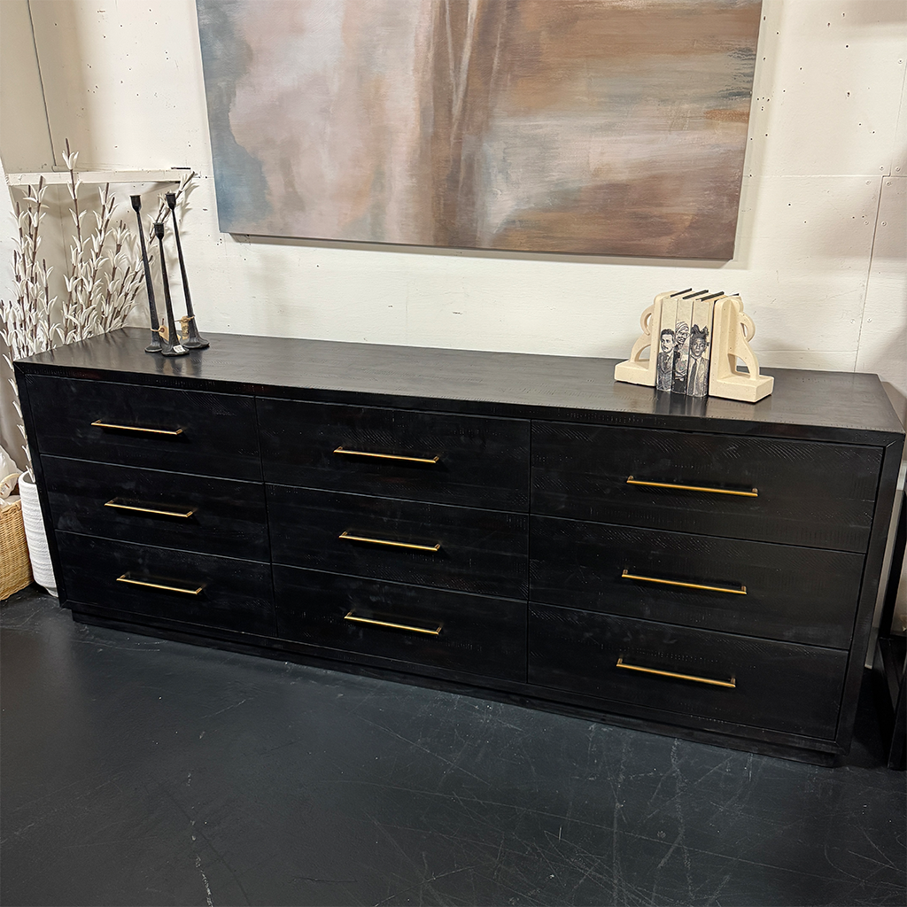 Suki 9 Drawer Dresser
