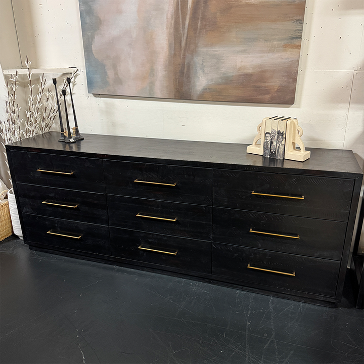 Suki 9 Drawer Dresser