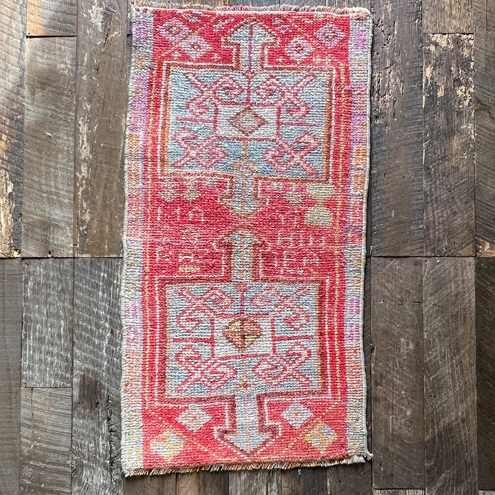Vintage Rug No. 27