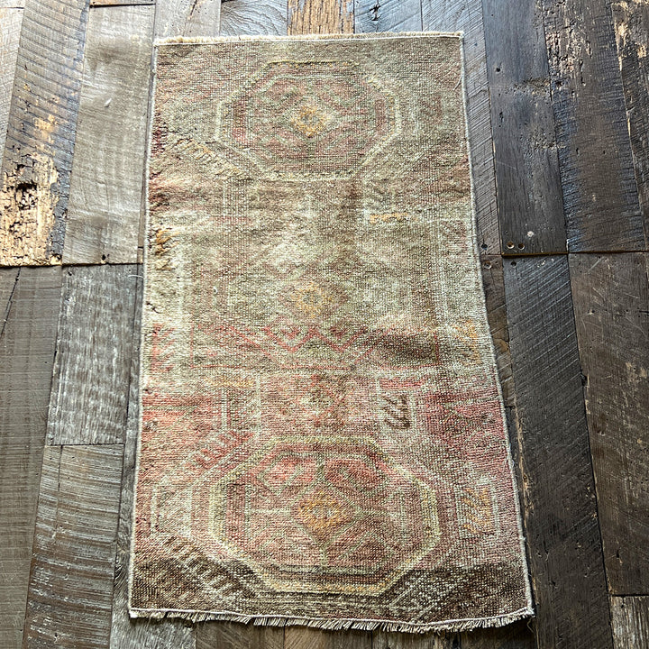 Vintage Rug No. 50