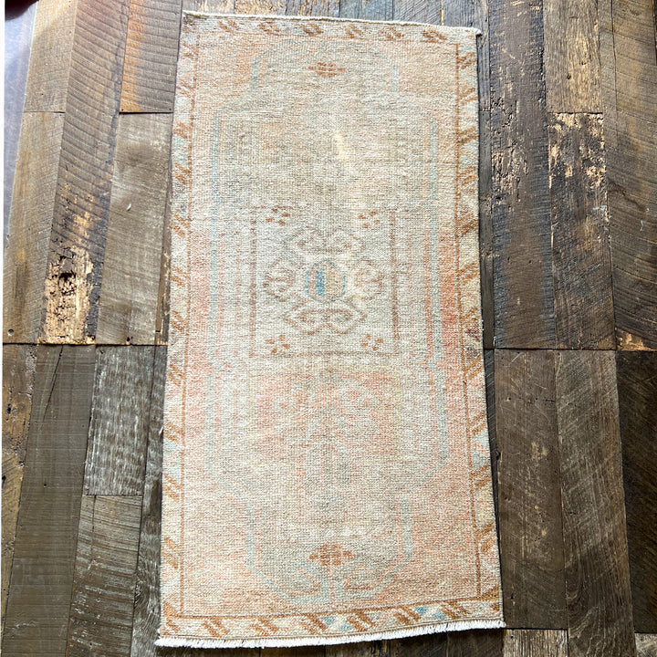 Vintage Rug No. 65