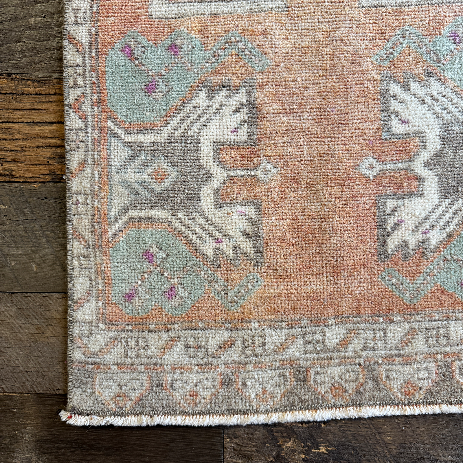 Vintage Rug No. 106