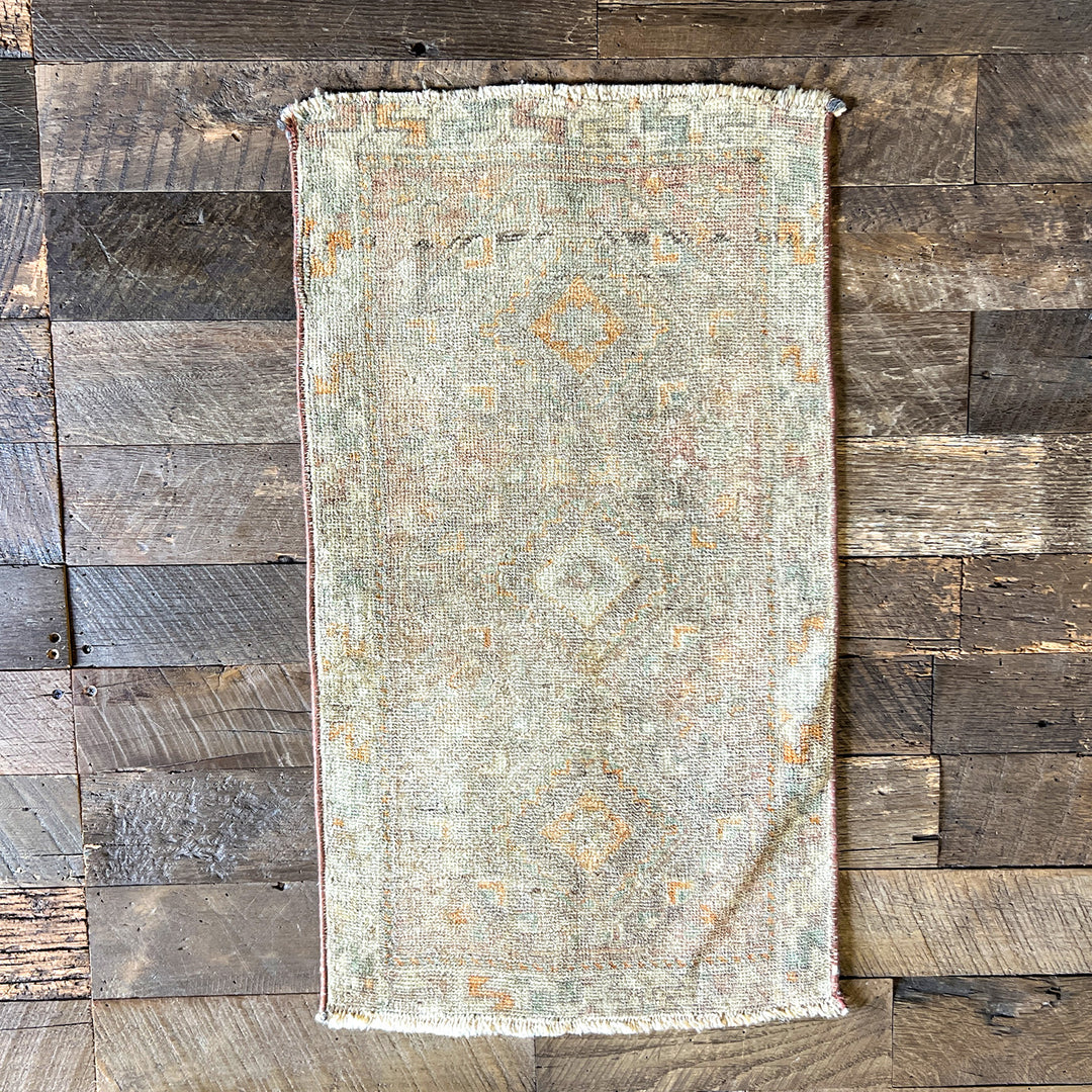Vintage Rug No. 14