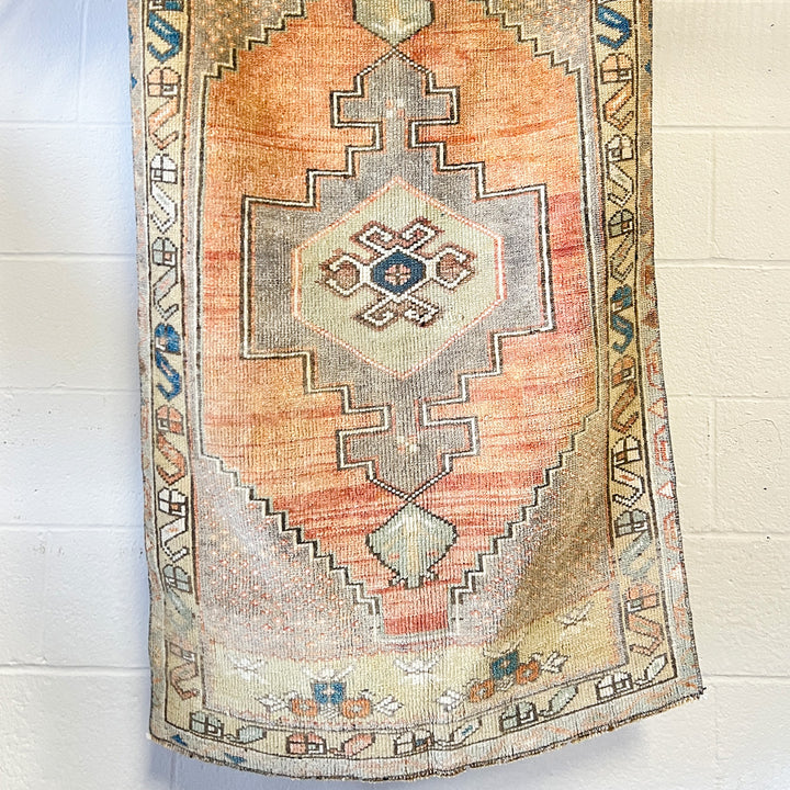 Vintage Rug No.202