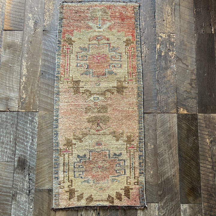 Vintage Rug No. 46