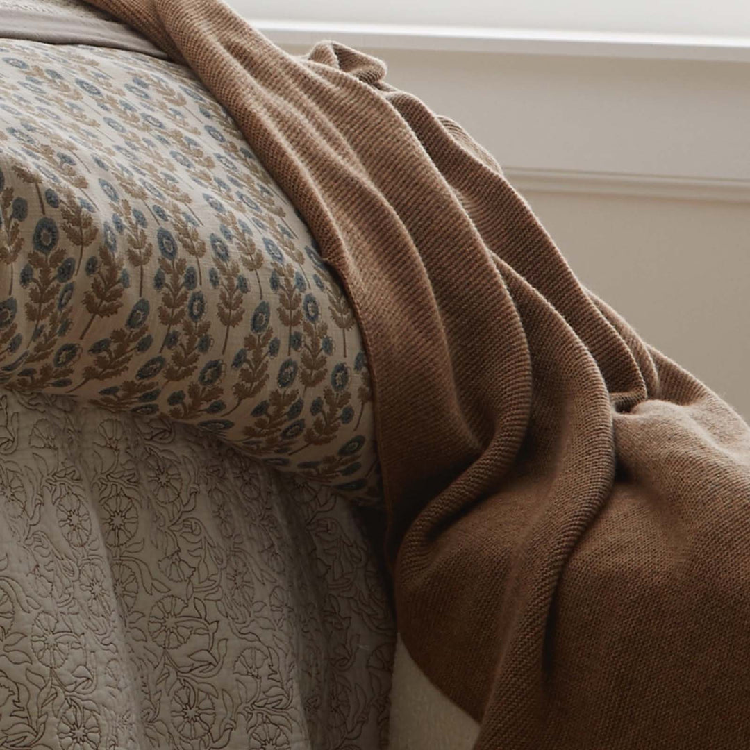Westen Throw- Camel