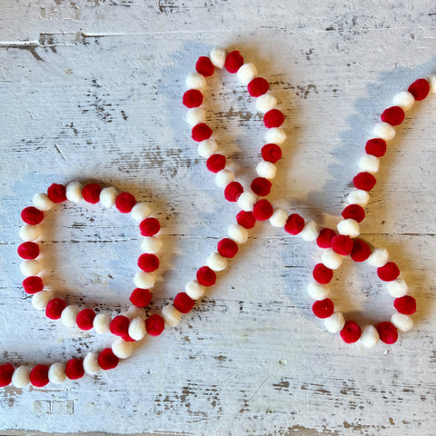 Pompom Garland