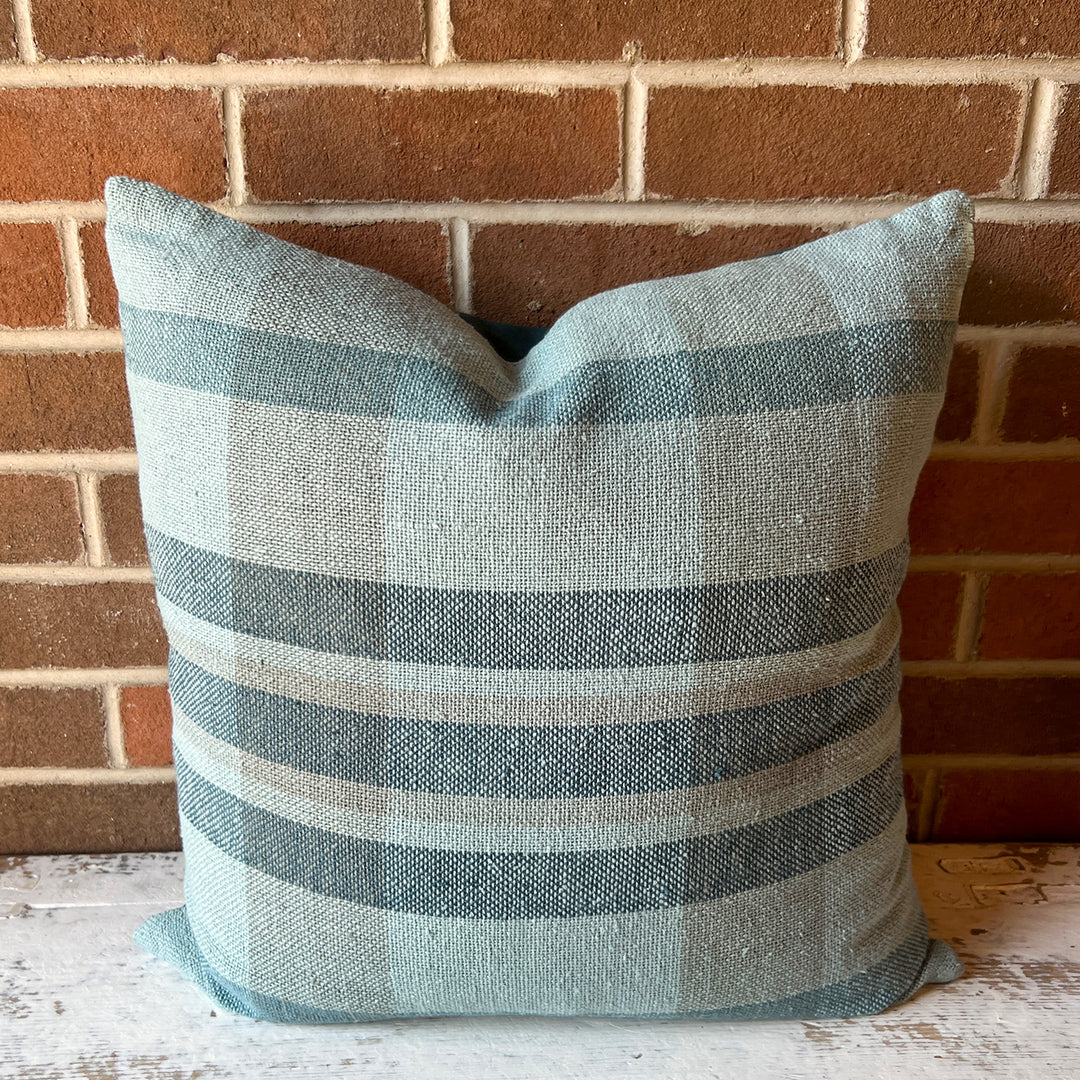 18 x 18 Pillow, Blue/Multi