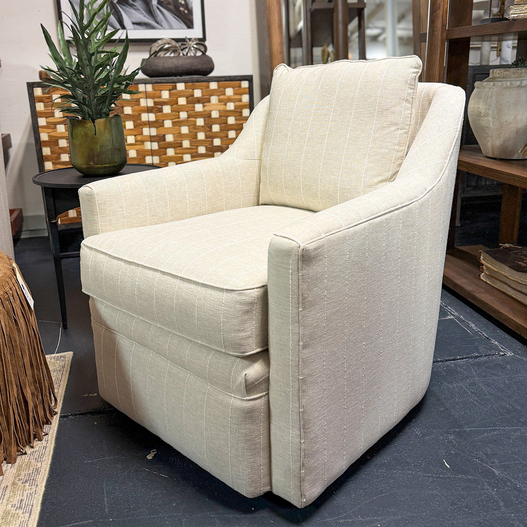 Hollins Swivel Chair