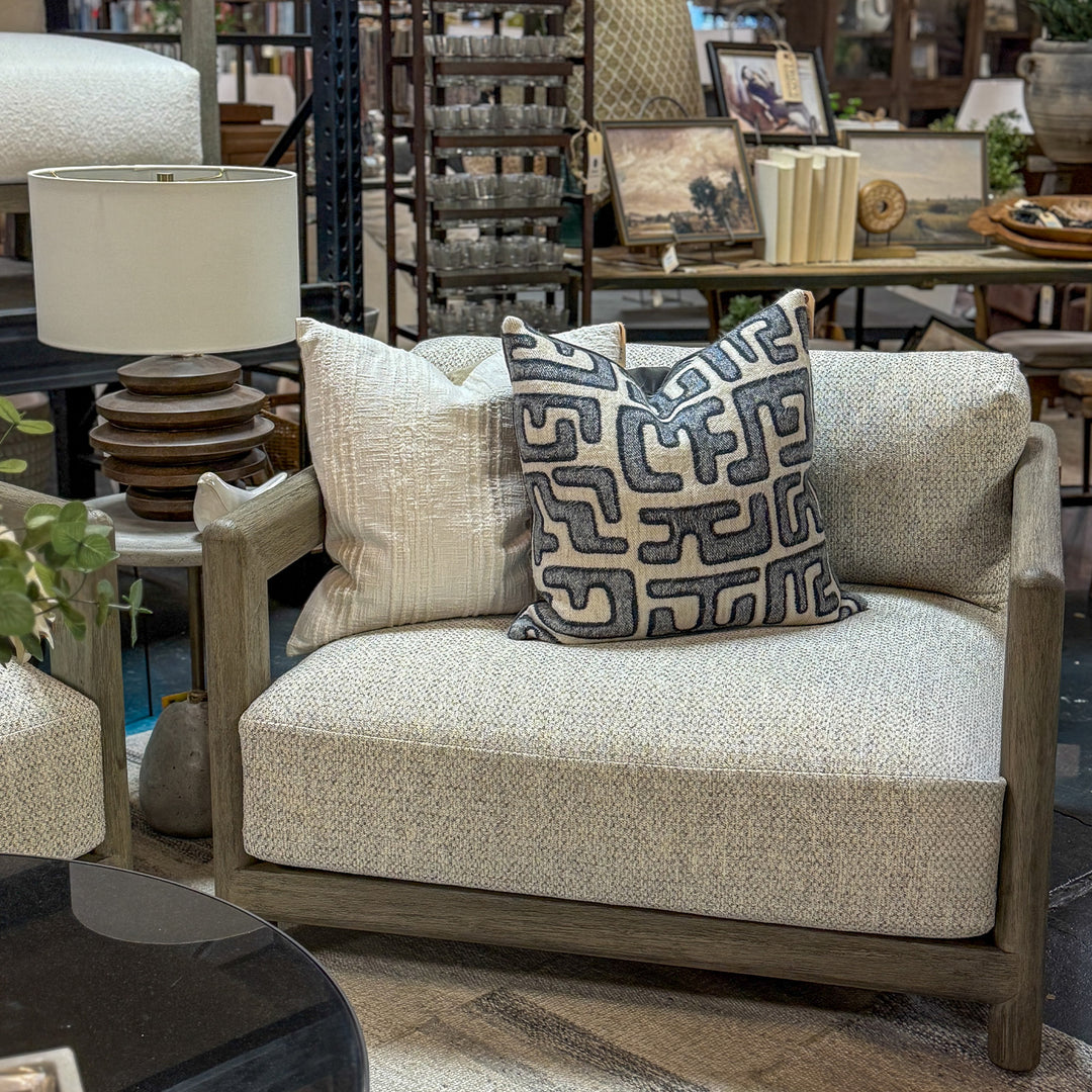 Moran Outdoor Chair 1/2