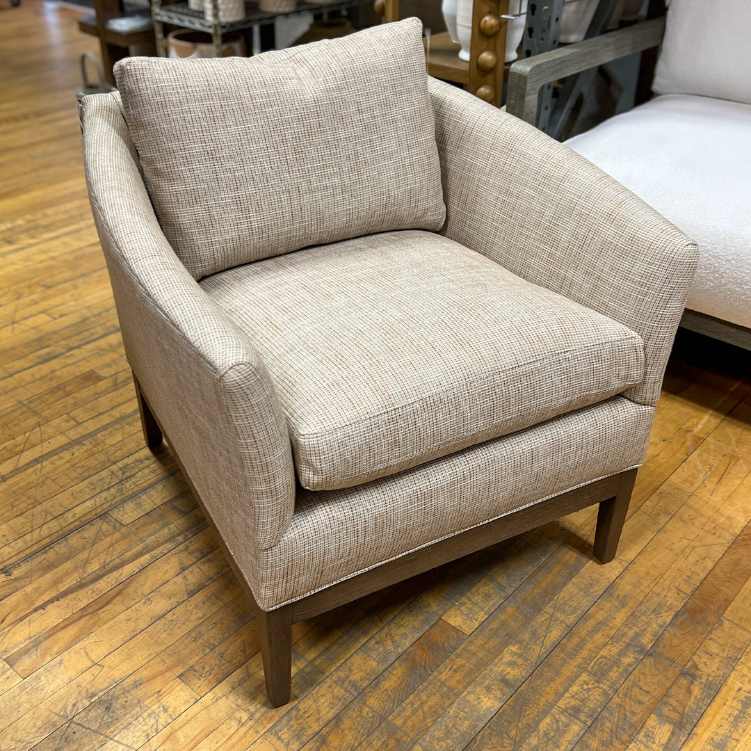 Siri Chair