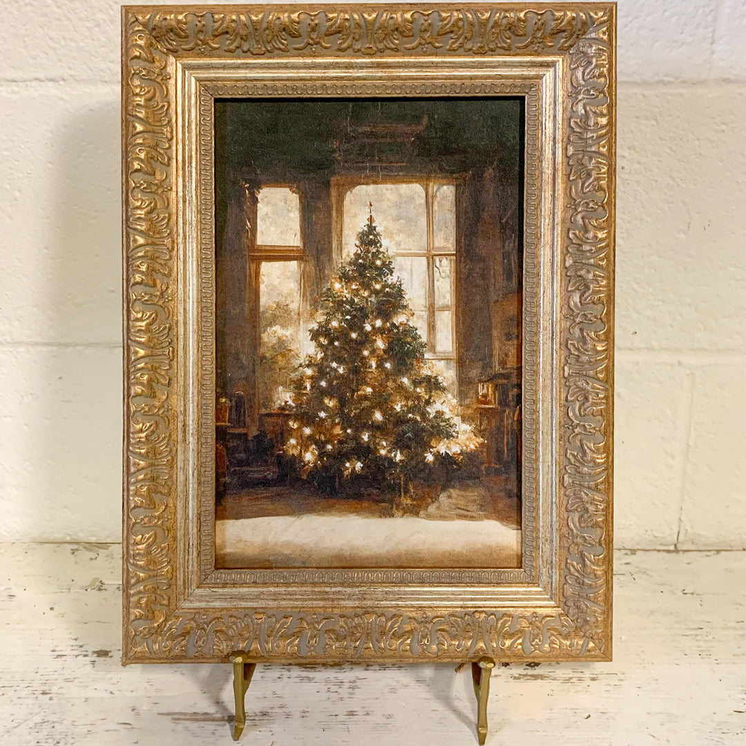 Glowing Christmas Tree