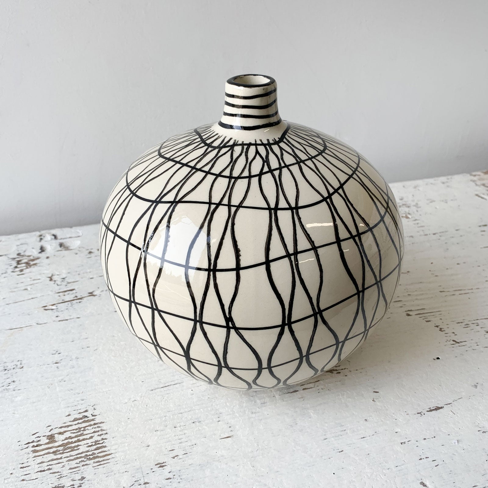 Round Vase