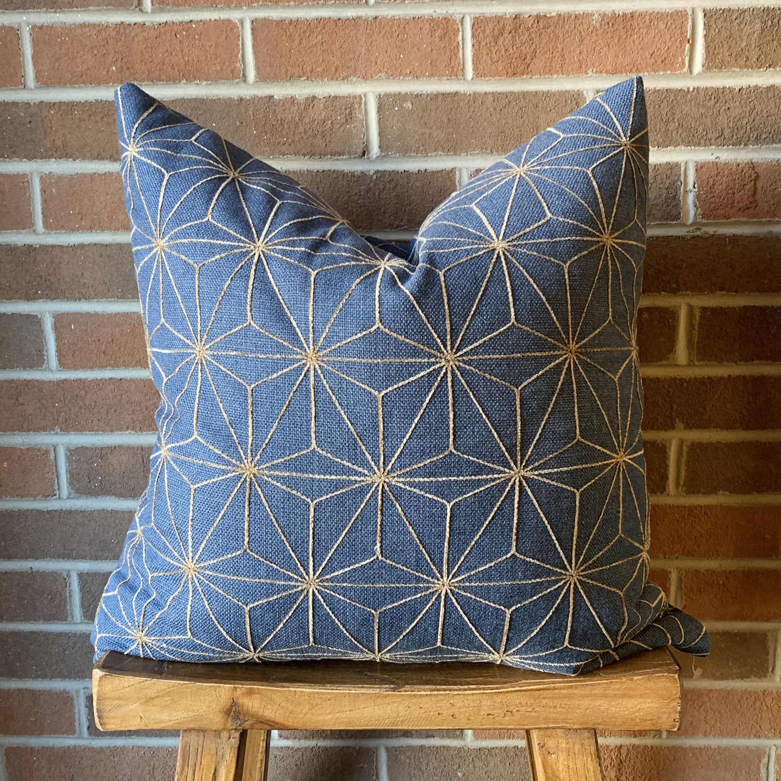 22" x 22" Pillow Gold and Navy