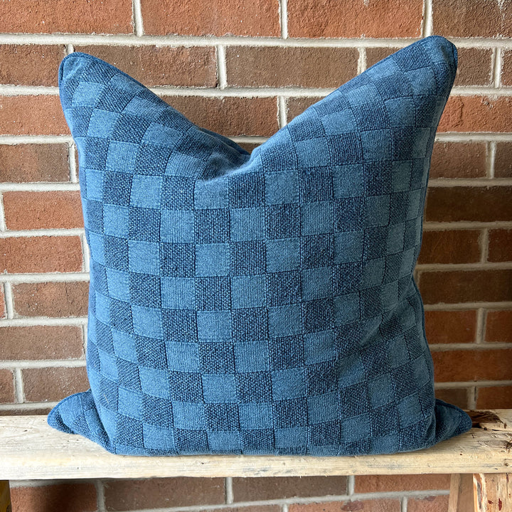 22" x 22" Pillow