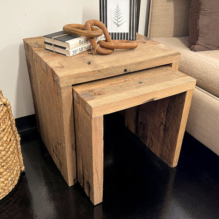 Dae Nesting Tables