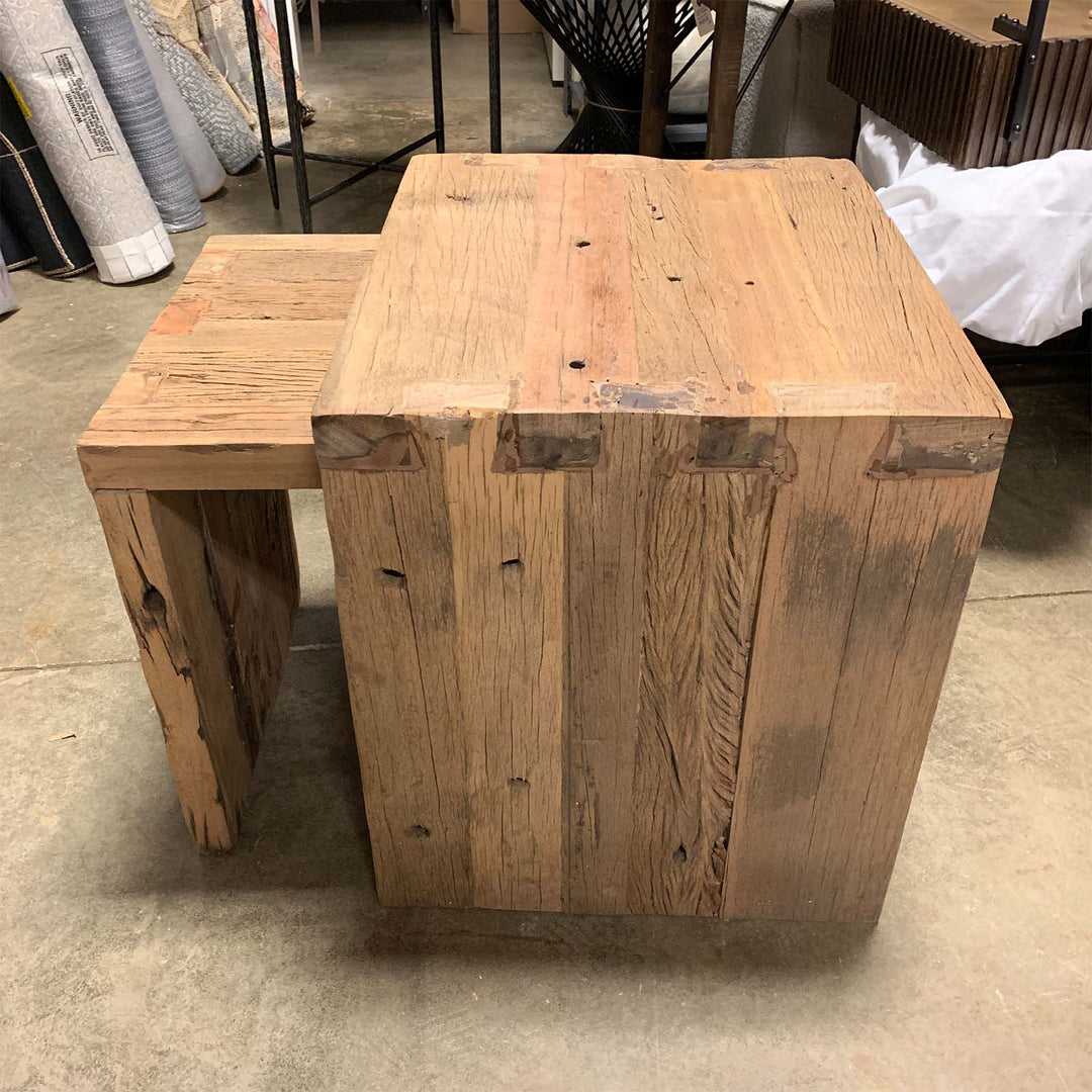 Dae Nesting Tables