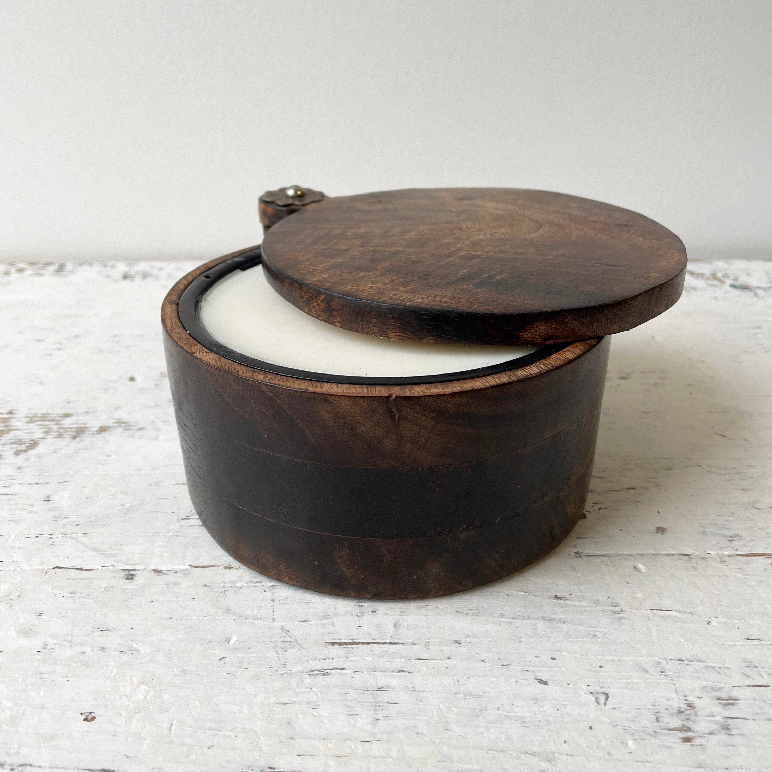 Wooden Spice Box Candle - Tobacco Bark