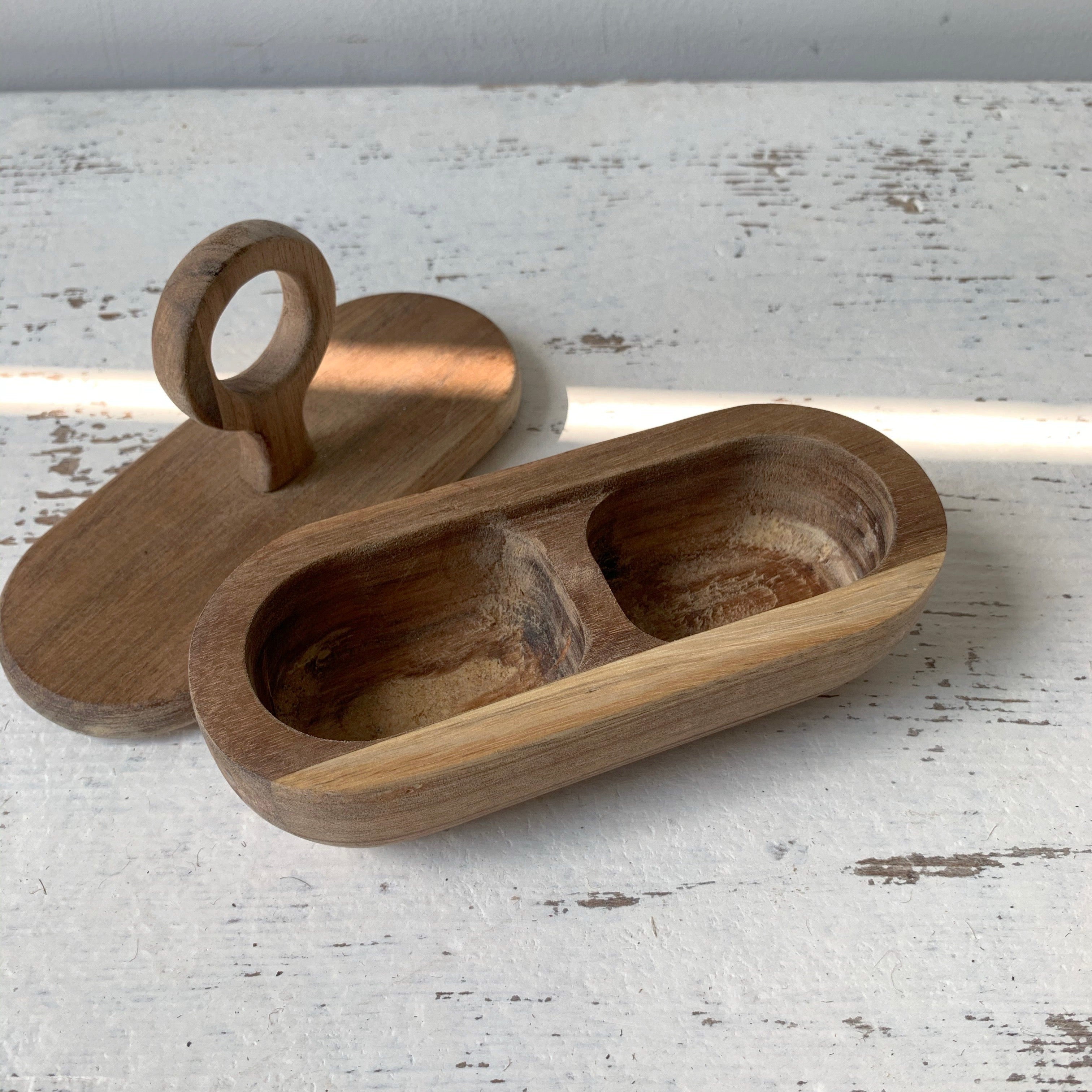 Acacia Wood Divided Container – Trove Warehouse
