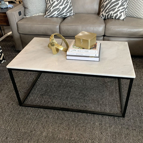 Quinlin 41" Coffee Table