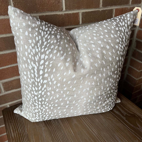 22" x 22" Pillow