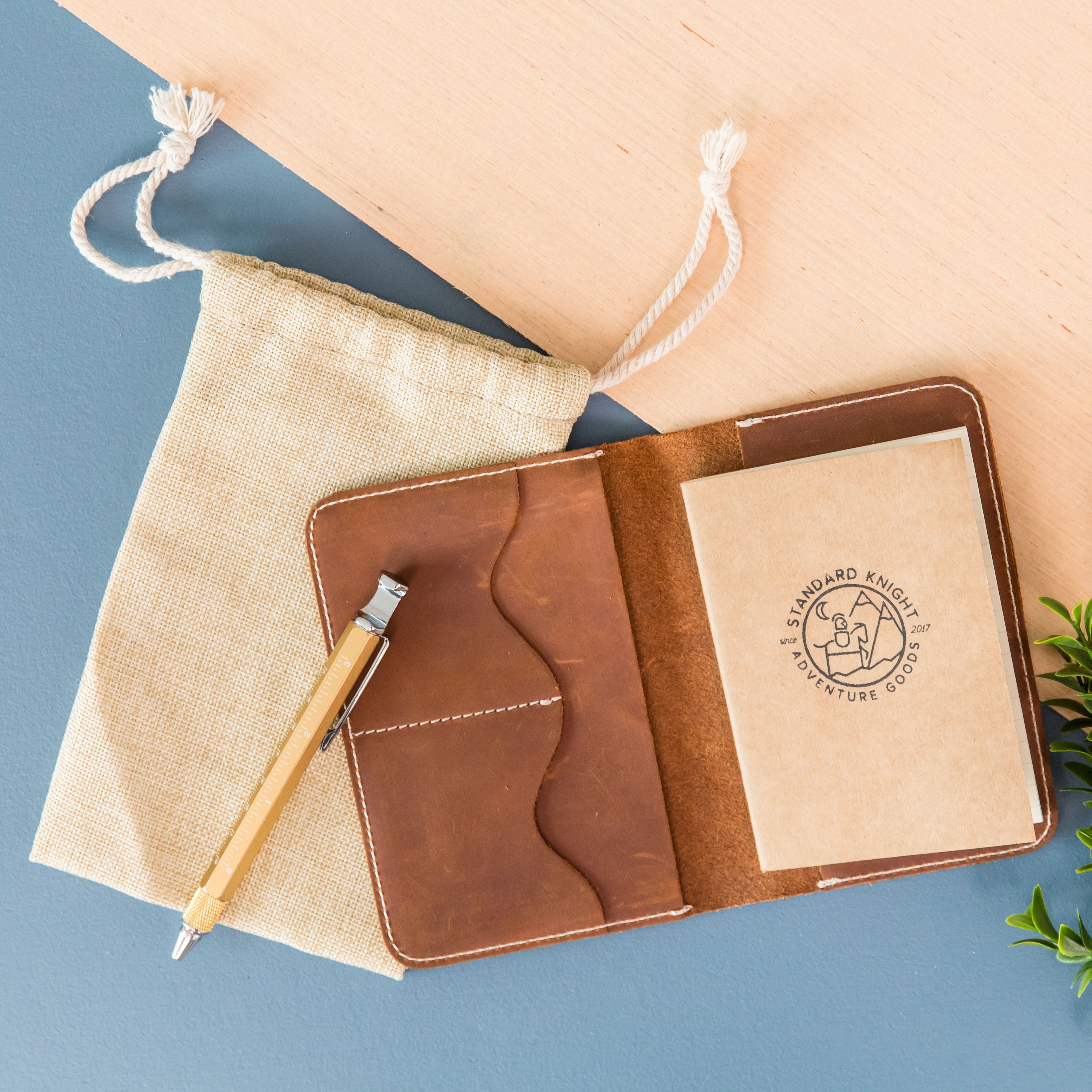 The Wanderer Field Notes & Passport Cover- Whiskey